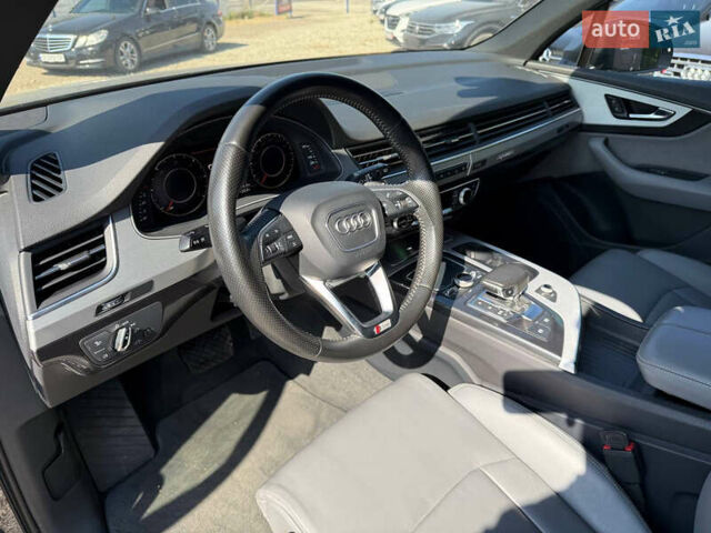Сірий Ауді Ку 7, об'ємом двигуна 3 л та пробігом 200 тис. км за 32999 $, фото 16 на Automoto.ua