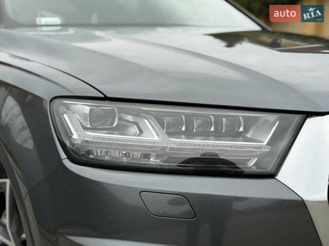 Сірий Ауді Ку 7, об'ємом двигуна 2.97 л та пробігом 246 тис. км за 33500 $, фото 3 на Automoto.ua