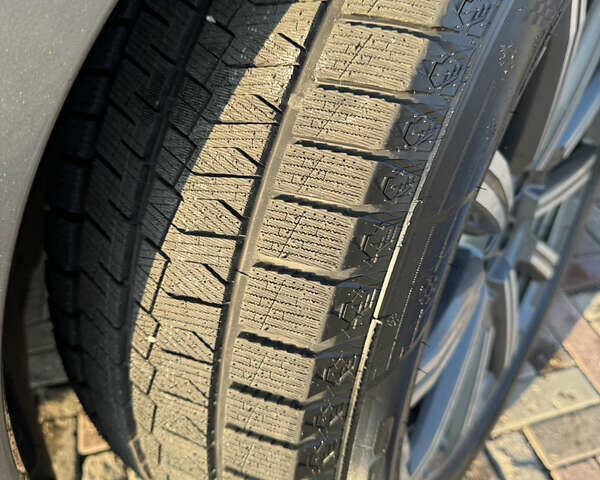 Ауді Ку 7 2015 у Харкові на Automoto.ua Сірий Ауді Ку 7, об'ємом двигуна 3 л та пробігом 177 тис. км за 22999 $, фото 28 на Automoto.ua