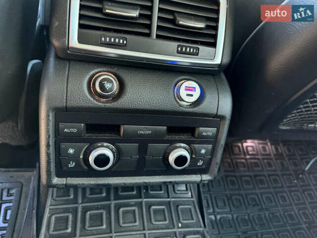 Серый Ауди Ку 7, объемом двигателя 2.97 л и пробегом 289 тыс. км за 18999 $, фото 9 на Automoto.ua