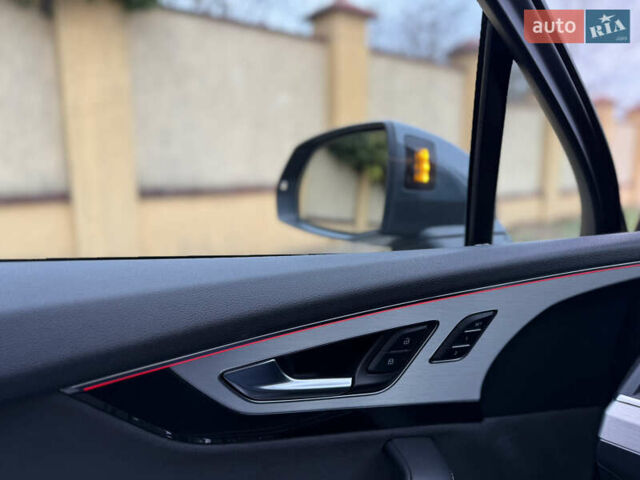 Сірий Ауді Ку 7, об'ємом двигуна 2.97 л та пробігом 246 тис. км за 33500 $, фото 47 на Automoto.ua