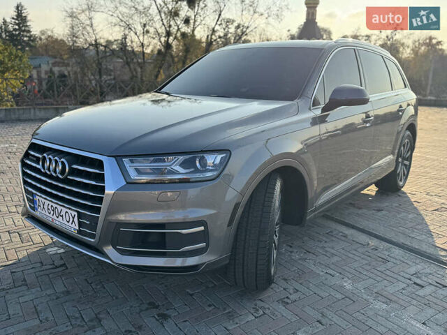 Ауді Ку 7 2015 у Харкові на Automoto.ua Сірий Ауді Ку 7, об'ємом двигуна 3 л та пробігом 177 тис. км за 22999 $, фото 13 на Automoto.ua