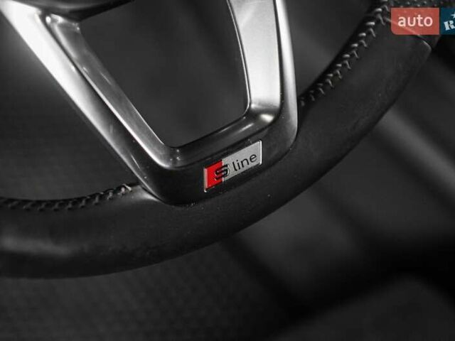 Ауді Ку 7 2015 у Одесі на Automoto.ua Сірий Ауді Ку 7, об'ємом двигуна 2.97 л та пробігом 142 тис. км за 32900 $, фото 47 на Automoto.ua