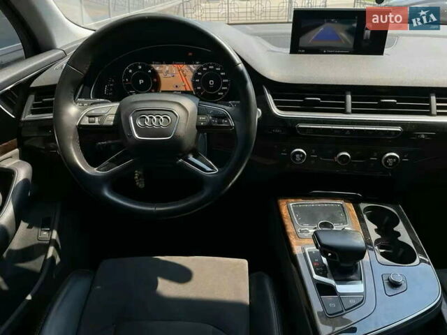 Серый Ауди Ку 7, объемом двигателя 3 л и пробегом 154 тыс. км за 32500 $, фото 7 на Automoto.ua