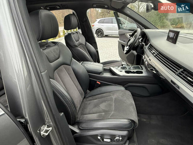 Серый Ауди Ку 7, объемом двигателя 2.97 л и пробегом 210 тыс. км за 35900 $, фото 48 на Automoto.ua