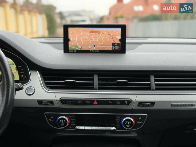 Сірий Ауді Ку 7, об'ємом двигуна 2.97 л та пробігом 246 тис. км за 33500 $, фото 73 на Automoto.ua