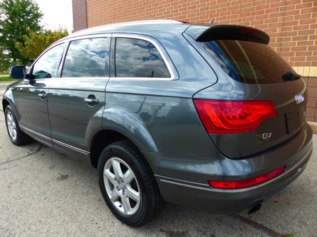 Серый Ауди Ку 7, объемом двигателя 3 л и пробегом 76 тыс. км за 13500 $, фото 5 на Automoto.ua