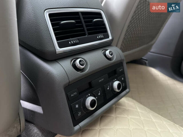 Серый Ауди Ку 7, объемом двигателя 2.97 л и пробегом 228 тыс. км за 21000 $, фото 35 на Automoto.ua