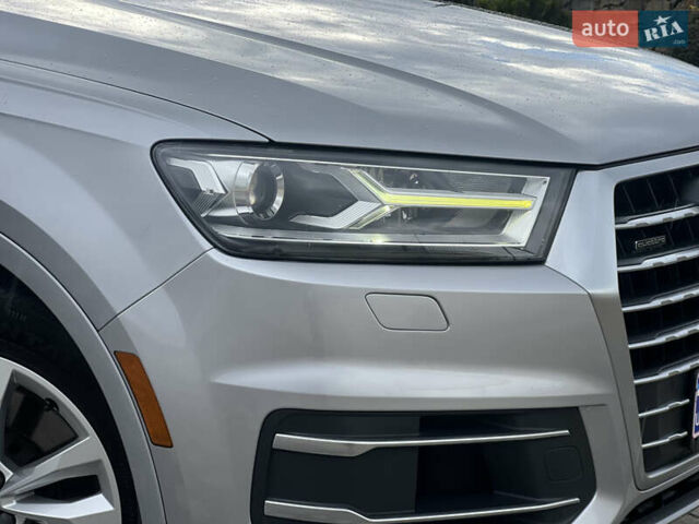 Сірий Ауді Ку 7, об'ємом двигуна 3 л та пробігом 138 тис. км за 23499 $, фото 29 на Automoto.ua