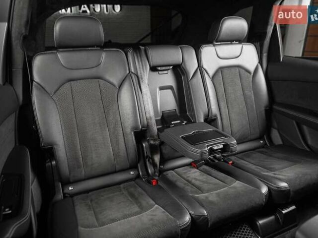 Ауді Ку 7 2015 у Одесі на Automoto.ua Сірий Ауді Ку 7, об'ємом двигуна 2.97 л та пробігом 142 тис. км за 32900 $, фото 19 на Automoto.ua