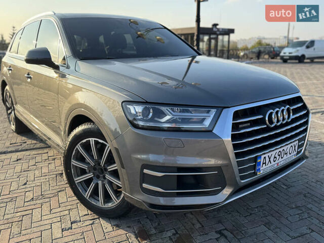 Сірий Ауді Ку 7, об'ємом двигуна 3 л та пробігом 178 тис. км за 22999 $, фото 24 на Automoto.ua