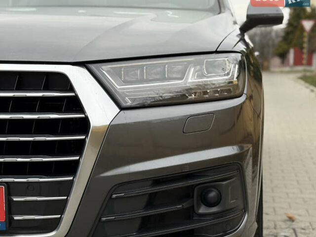 Сірий Ауді Ку 7, об'ємом двигуна 2.97 л та пробігом 246 тис. км за 33500 $, фото 17 на Automoto.ua