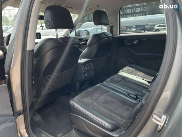 Серый Ауди Ку 7, объемом двигателя 3 л и пробегом 154 тыс. км за 33000 $, фото 15 на Automoto.ua