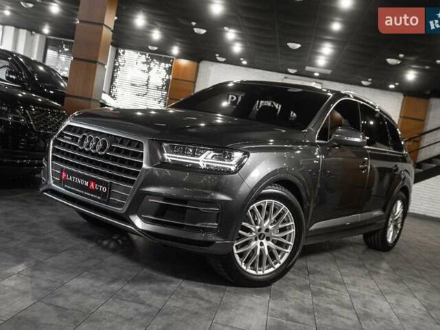 Ауді Ку 7 2015 у Одесі на Automoto.ua Сірий Ауді Ку 7, об'ємом двигуна 2.97 л та пробігом 142 тис. км за 32900 $, фото 7 на Automoto.ua