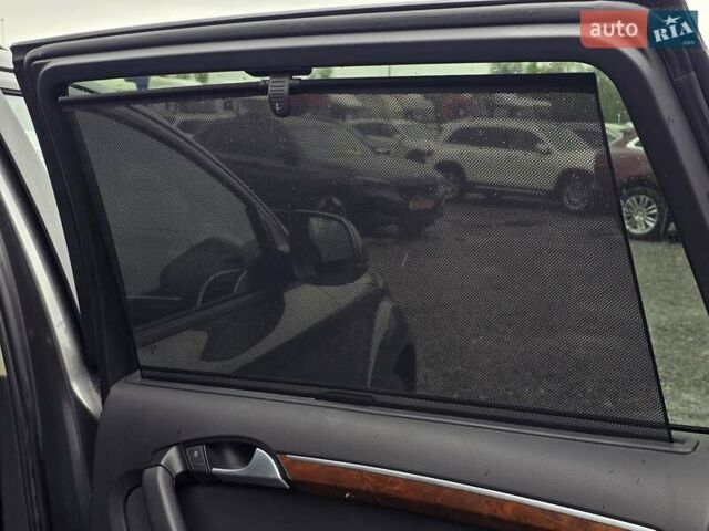 Сірий Ауді Ку 7, об'ємом двигуна 3 л та пробігом 53 тис. км за 16499 $, фото 17 на Automoto.ua