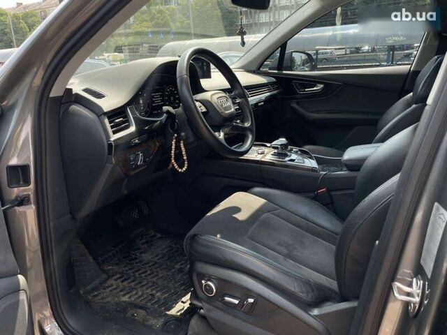 Серый Ауди Ку 7, объемом двигателя 3 л и пробегом 154 тыс. км за 33000 $, фото 10 на Automoto.ua