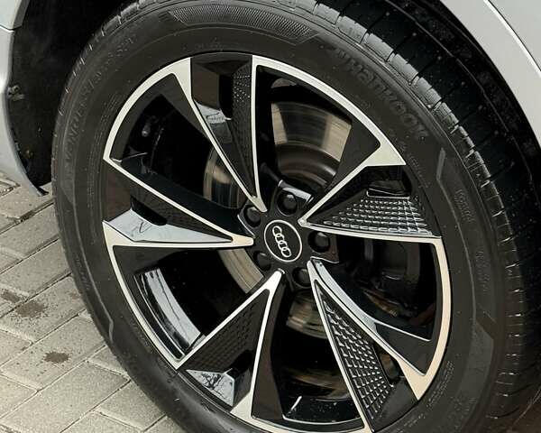 Сірий Ауді Ку 7, об'ємом двигуна 3 л та пробігом 180 тис. км за 26500 $, фото 61 на Automoto.ua