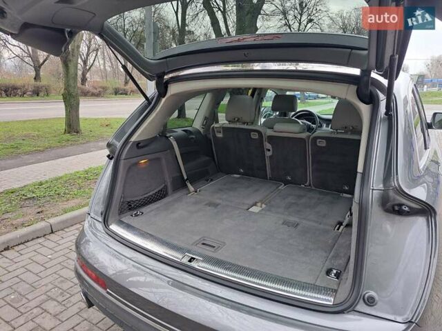 Сірий Ауді Ку 7, об'ємом двигуна 3 л та пробігом 262 тис. км за 23400 $, фото 15 на Automoto.ua