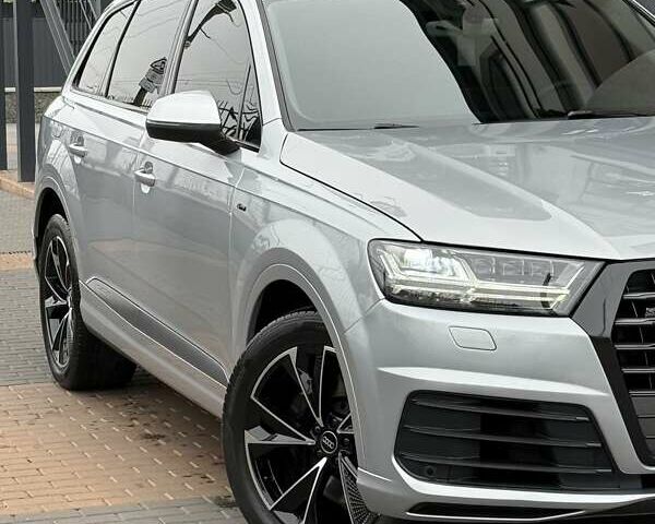 Сірий Ауді Ку 7, об'ємом двигуна 3 л та пробігом 180 тис. км за 26500 $, фото 17 на Automoto.ua