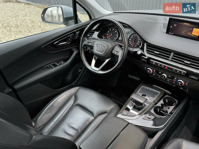 Сірий Ауді Ку 7, об'ємом двигуна 3 л та пробігом 138 тис. км за 22950 $, фото 33 на Automoto.ua