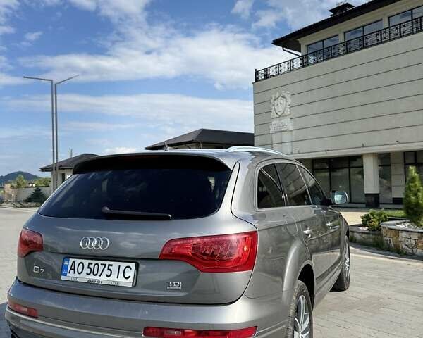 Серый Ауди Ку 7, объемом двигателя 2.97 л и пробегом 370 тыс. км за 19300 $, фото 10 на Automoto.ua