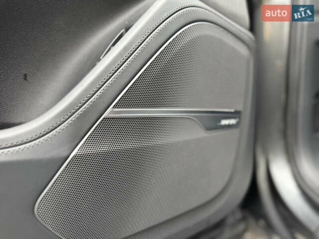 Серый Ауди Ку 7, объемом двигателя 2.97 л и пробегом 246 тыс. км за 34500 $, фото 30 на Automoto.ua