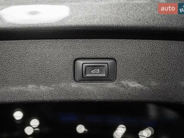 Ауді Ку 7 2015 у Одесі на Automoto.ua Сірий Ауді Ку 7, об'ємом двигуна 2.97 л та пробігом 142 тис. км за 32900 $, фото 9 на Automoto.ua