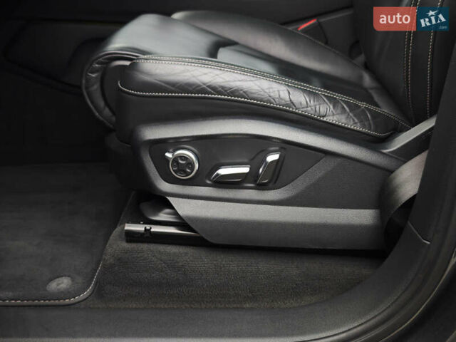 Сірий Ауді Ку 7, об'ємом двигуна 2.97 л та пробігом 184 тис. км за 46900 $, фото 40 на Automoto.ua