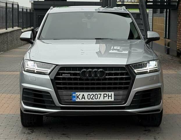 Сірий Ауді Ку 7, об'ємом двигуна 3 л та пробігом 180 тис. км за 26500 $, фото 10 на Automoto.ua