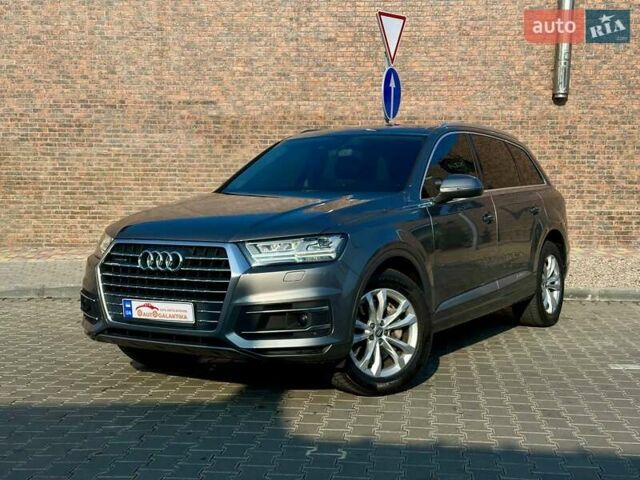 Сірий Ауді Ку 7, об'ємом двигуна 3 л та пробігом 160 тис. км за 32999 $, фото 1 на Automoto.ua