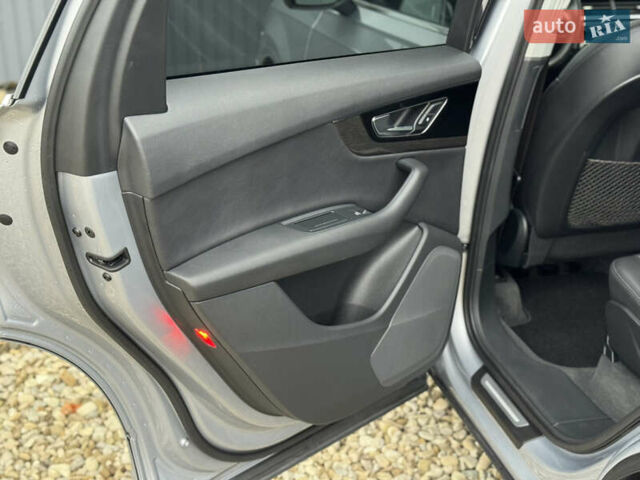 Сірий Ауді Ку 7, об'ємом двигуна 3 л та пробігом 138 тис. км за 22950 $, фото 51 на Automoto.ua