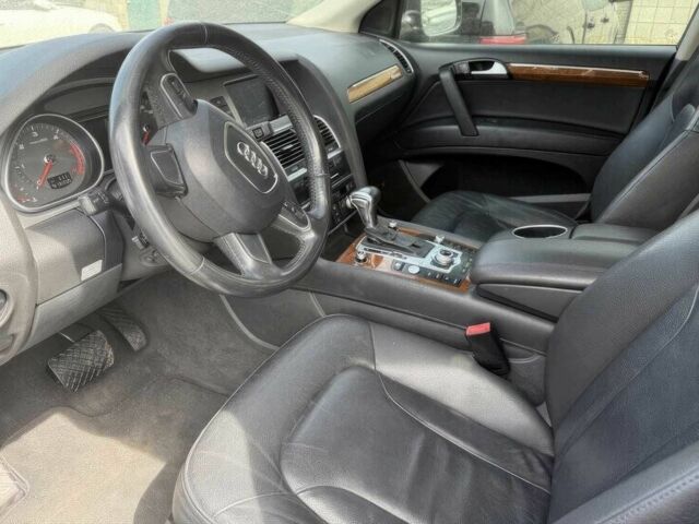 Ауді Ку 7 2015 у Києві на Automoto.ua Сірий Ауді Ку 7, об'ємом двигуна 3 л та пробігом 71 тис. км за 11000 $, фото 6 на Automoto.ua