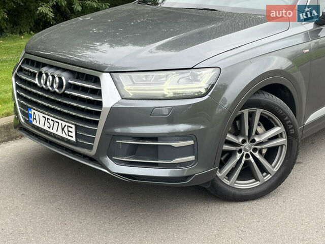 Сірий Ауді Ку 7, об'ємом двигуна 2.97 л та пробігом 220 тис. км за 33500 $, фото 6 на Automoto.ua