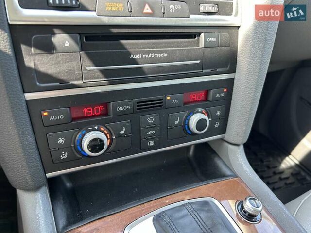 Ауди Ку 7 2015 в Киеве на Automoto.ua Серый Ауди Ку 7, объемом двигателя 3 л и пробегом 265 тыс. км за 16000 $, фото 23 на Automoto.ua
