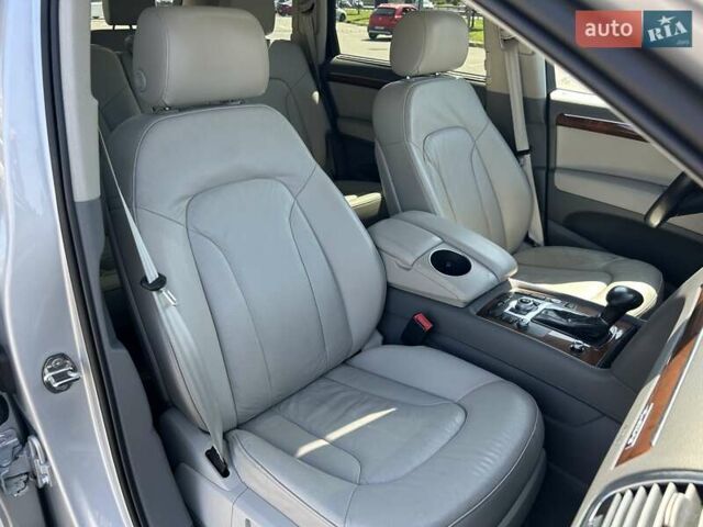 Ауди Ку 7 2015 в Киеве на Automoto.ua Серый Ауди Ку 7, объемом двигателя 3 л и пробегом 265 тыс. км за 16000 $, фото 34 на Automoto.ua