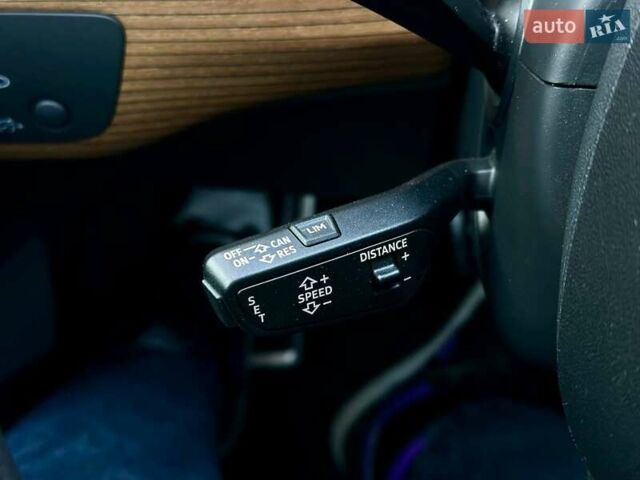 Сірий Ауді Ку 7, об'ємом двигуна 3 л та пробігом 160 тис. км за 32999 $, фото 32 на Automoto.ua