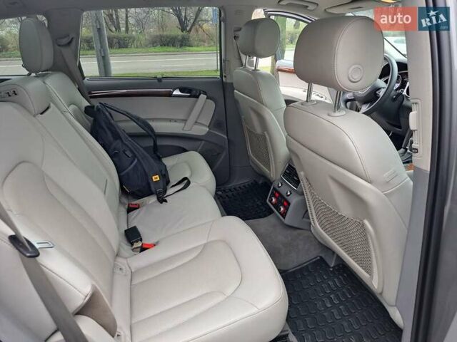 Сірий Ауді Ку 7, об'ємом двигуна 3 л та пробігом 262 тис. км за 23400 $, фото 10 на Automoto.ua