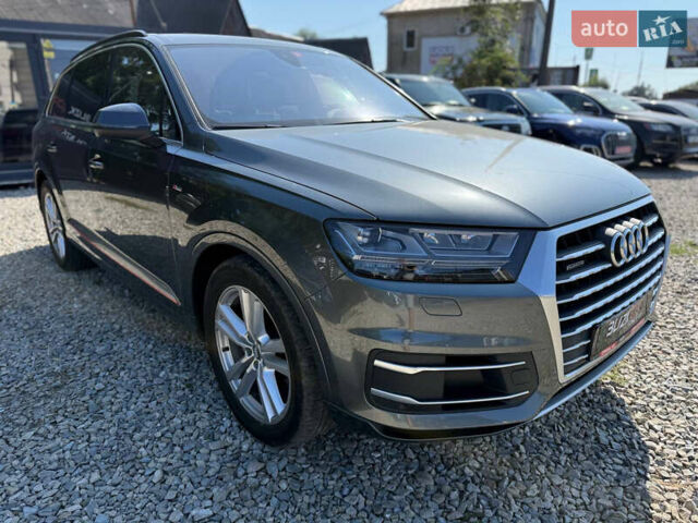 Сірий Ауді Ку 7, об'ємом двигуна 3 л та пробігом 200 тис. км за 32999 $, фото 6 на Automoto.ua