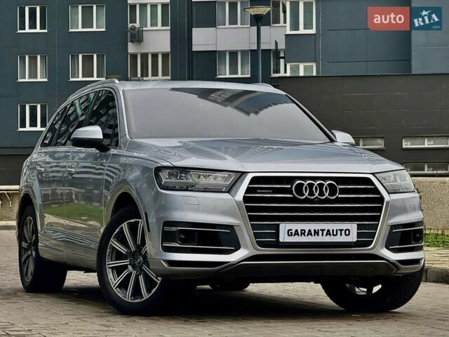 Серый Ауди Ку 7, объемом двигателя 3 л и пробегом 415 тыс. км за 24999 $, фото 18 на Automoto.ua