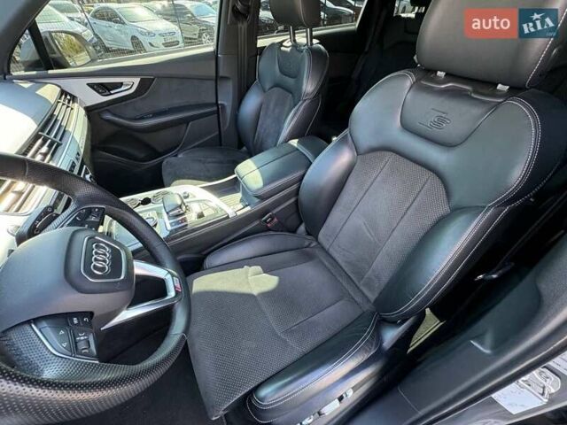 Сірий Ауді Ку 7, об'ємом двигуна 3 л та пробігом 252 тис. км за 37800 $, фото 21 на Automoto.ua