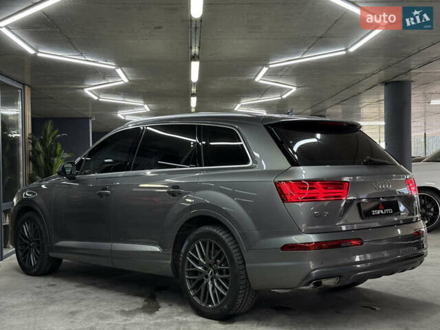 Ауді Ку 7 2015 у Одесі на Automoto.ua Сірий Ауді Ку 7, об'ємом двигуна 3 л та пробігом 152 тис. км за 29900 $, фото 9 на Automoto.ua