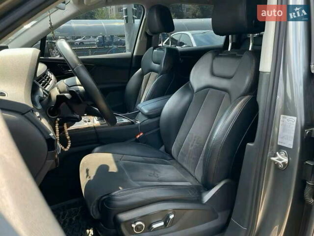 Серый Ауди Ку 7, объемом двигателя 3 л и пробегом 154 тыс. км за 32500 $, фото 9 на Automoto.ua