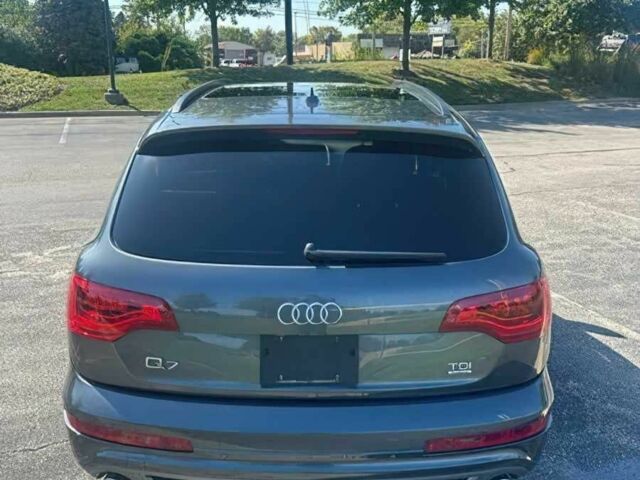 Серый Ауди Ку 7, объемом двигателя 3 л и пробегом 73 тыс. км за 16500 $, фото 4 на Automoto.ua