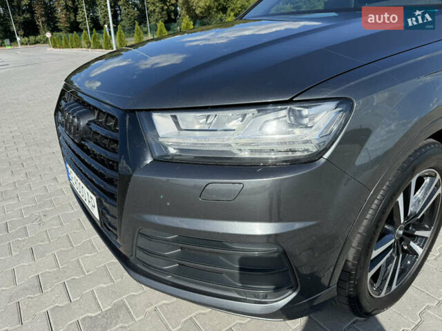 Сірий Ауді Ку 7, об'ємом двигуна 2.97 л та пробігом 258 тис. км за 32000 $, фото 9 на Automoto.ua