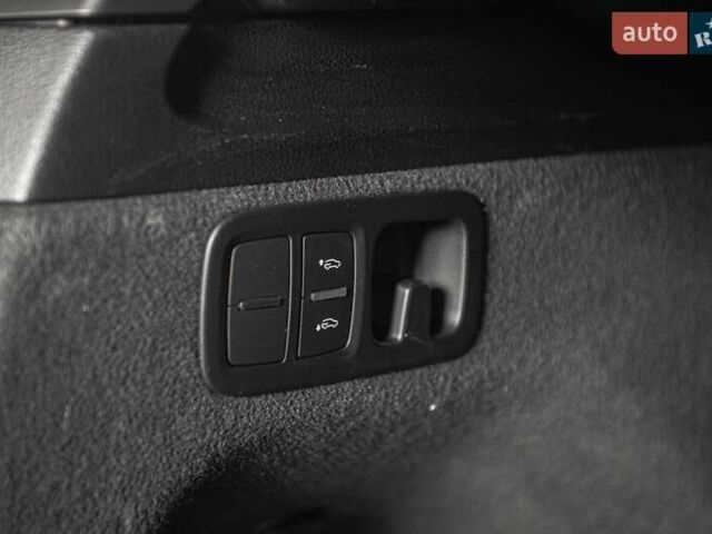 Ауді Ку 7 2015 у Одесі на Automoto.ua Сірий Ауді Ку 7, об'ємом двигуна 2.97 л та пробігом 142 тис. км за 32900 $, фото 4 на Automoto.ua