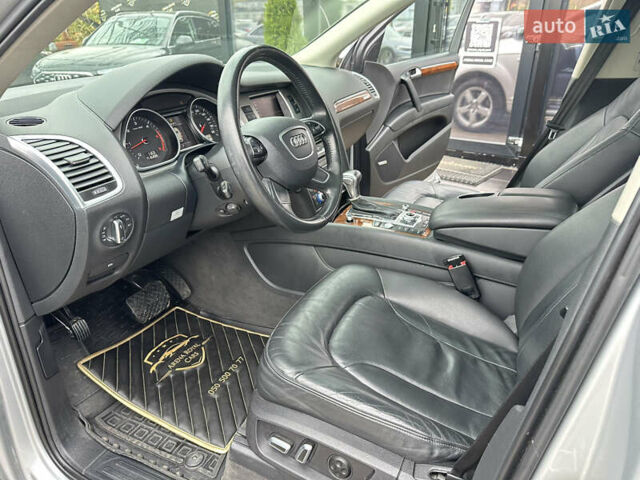 Сірий Ауді Ку 7, об'ємом двигуна 2.97 л та пробігом 320 тис. км за 19700 $, фото 13 на Automoto.ua
