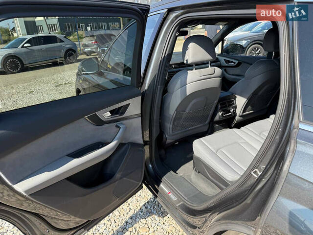 Сірий Ауді Ку 7, об'ємом двигуна 3 л та пробігом 200 тис. км за 32999 $, фото 25 на Automoto.ua