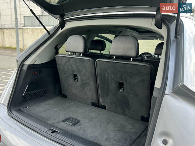 Сірий Ауді Ку 7, об'ємом двигуна 3 л та пробігом 138 тис. км за 23499 $, фото 97 на Automoto.ua