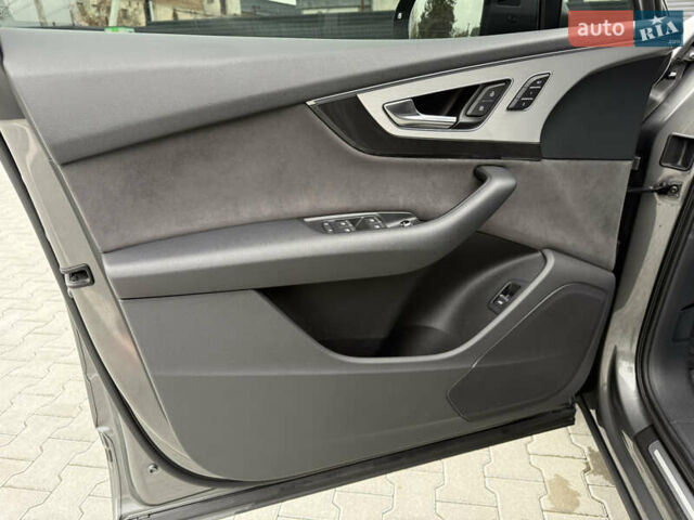 Серый Ауди Ку 7, объемом двигателя 2.97 л и пробегом 210 тыс. км за 35900 $, фото 30 на Automoto.ua