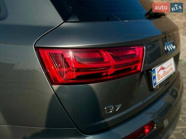 Сірий Ауді Ку 7, об'ємом двигуна 3 л та пробігом 160 тис. км за 32999 $, фото 17 на Automoto.ua